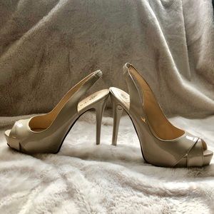 Beige heels